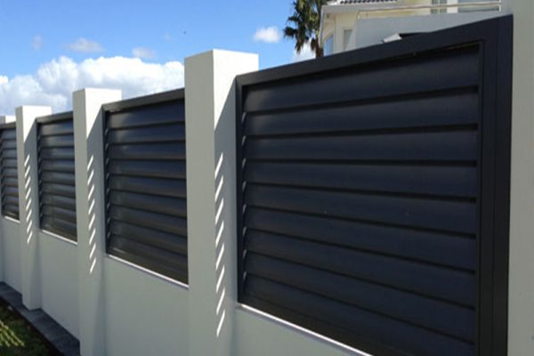 Louver fence (10)