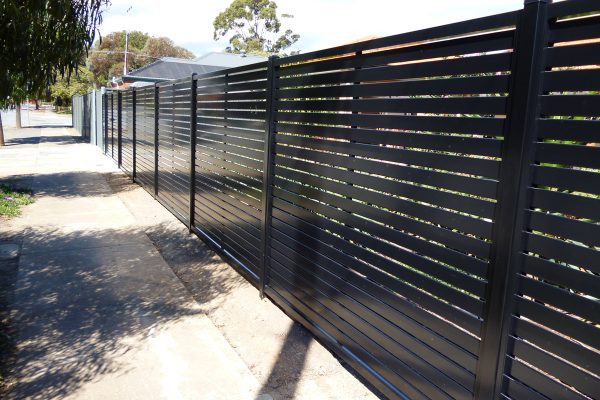 Slat fence (10)