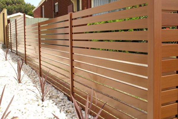 Slat fence (6)